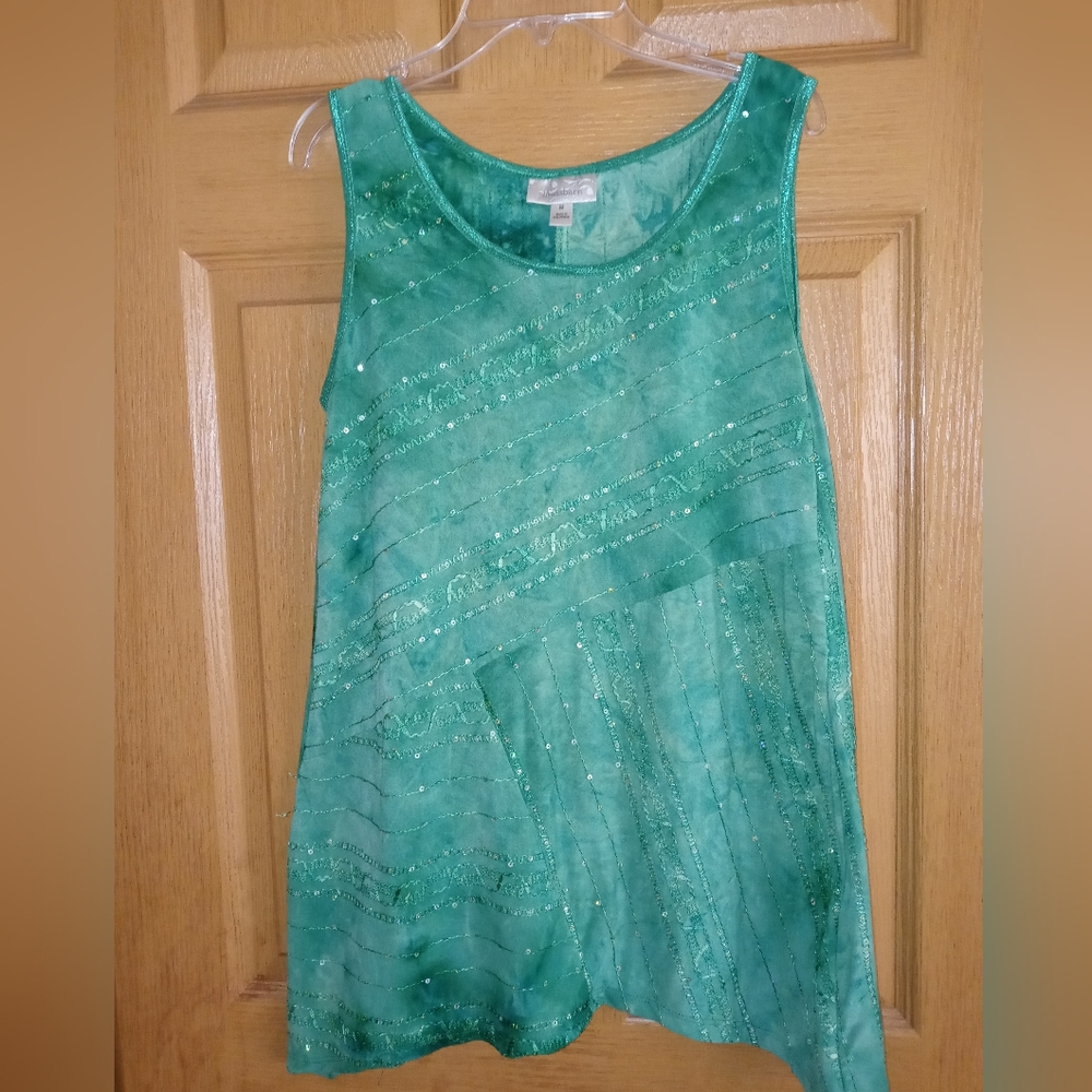 Dressbarn Woman's medium sequin shirt Green